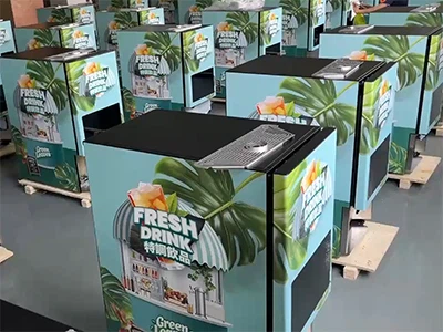 Kontrollera kundens skräddarsydda automatiska juiceautomat innan du försluter lådan